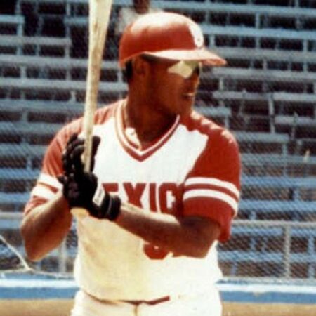 Entrevista a Bernie Tatis, el beisbolista que jugó todas las posiciones en una noche